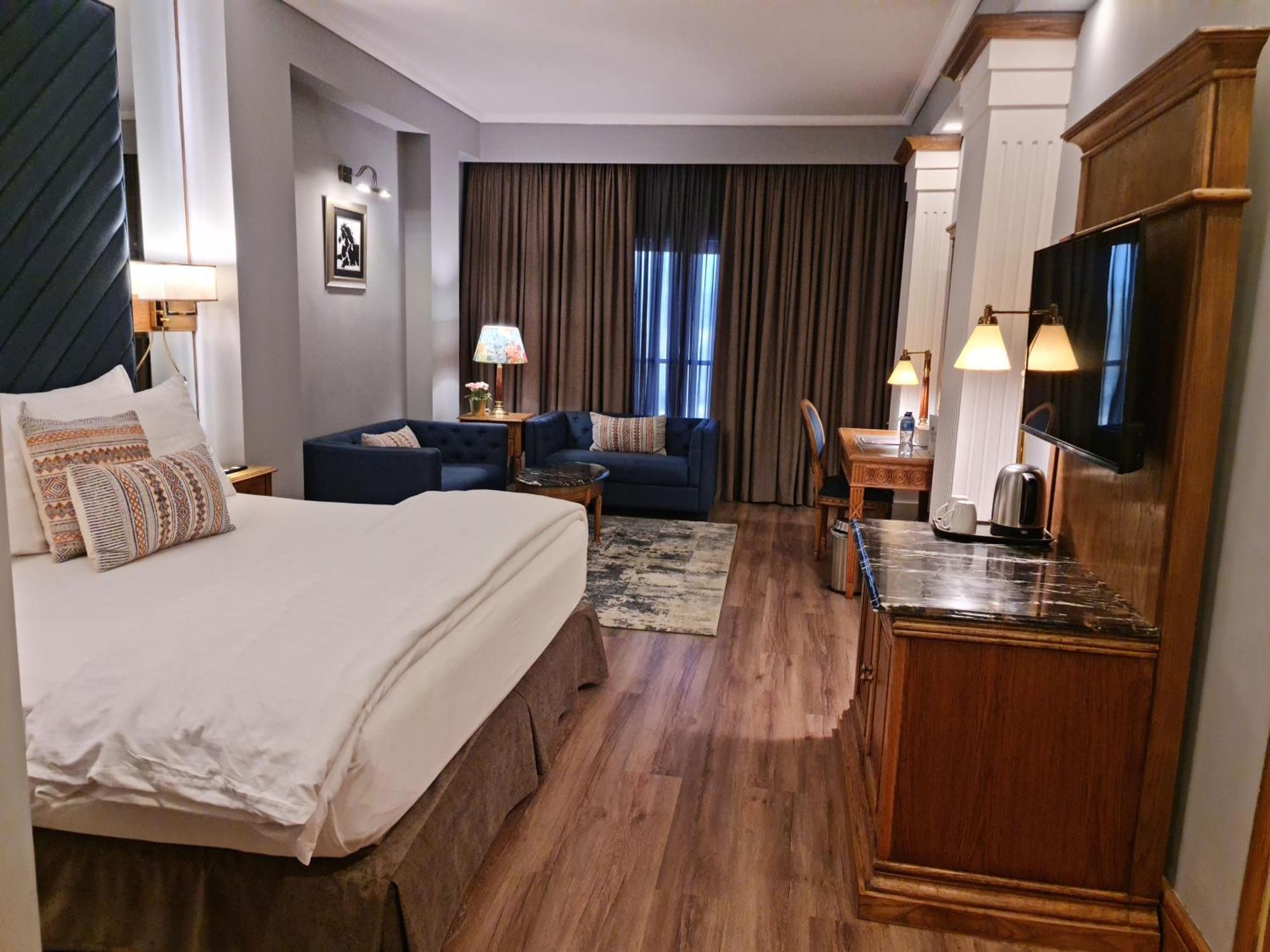 Hotel Crown Plaza איסלמאבד מראה חיצוני תמונה